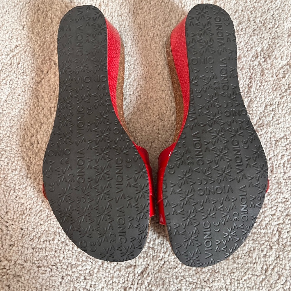 Vionic Red Wedge Slide Sandals - Picture 4 of 4
